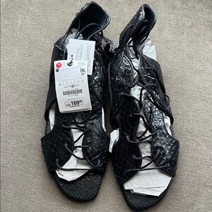 Zara Black snakeskin print leather gladiator sandals. EUR size 39, US 8